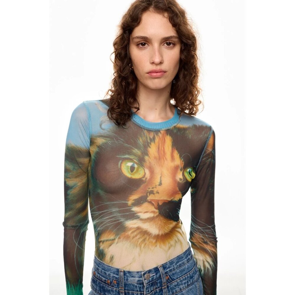 N-3. JW Anderson Cat Graphic Mesh Top XS